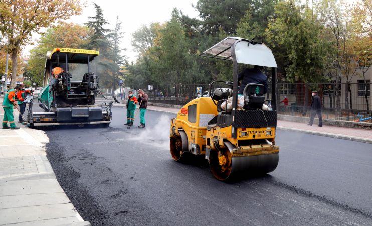 Ankara Çankaya Belediyesi asfalt çalışmalarına hız verdi 7