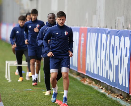 Ankaraspor, Bursaspor maçı hazırlıklına devam etti 1
