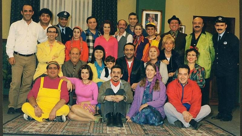 Yılmaz Erdoğan'dan Heyecanlandıran Paylaşım! Bir Demet Tiyatro Geri mi Dönüyor? 5