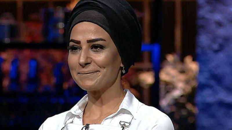 Masterchef Esra'nın Ünlü İsimle Olan Fotoğrafları Gündeme Bomba Gibi Düştü! 1