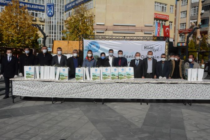 Ankara Akyurtlulara 5 bin adet sedir fidanı dağıtıldı 3