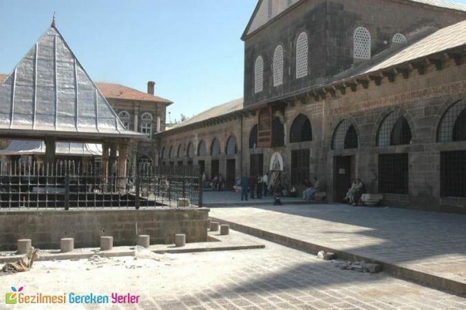 HDP'li belediyenin yapımını engellemeye çalıştığı camiler gelecek yıl ibadete açılıyor 3
