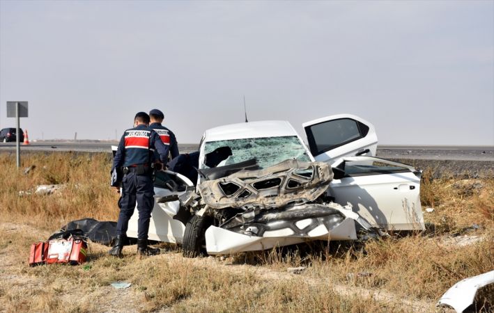 Aksaray'da korkunç kaza: 1 ölü, 1 yaralı 1