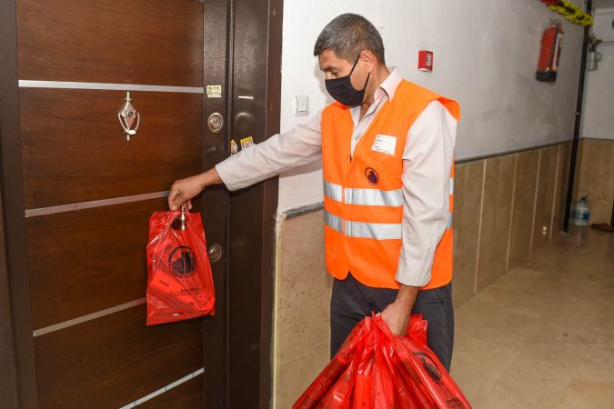 Ankara Altındağ'da 140 bin haneye çöp poşeti 1