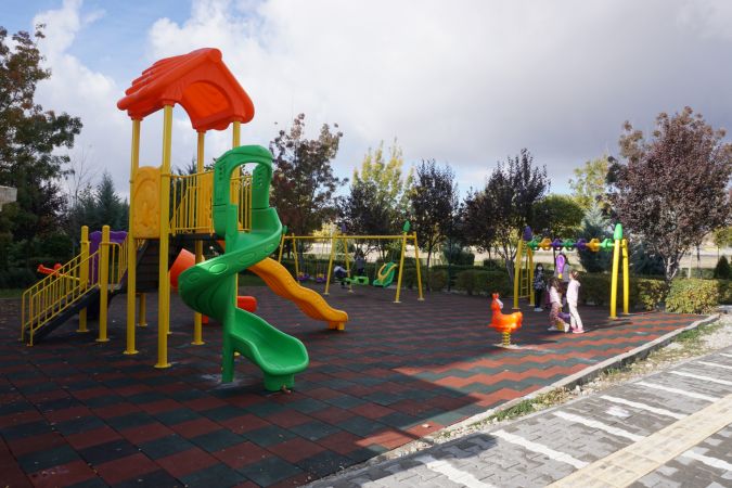 Ankara Akyurt'ta parklar tamamen yenilendi 2