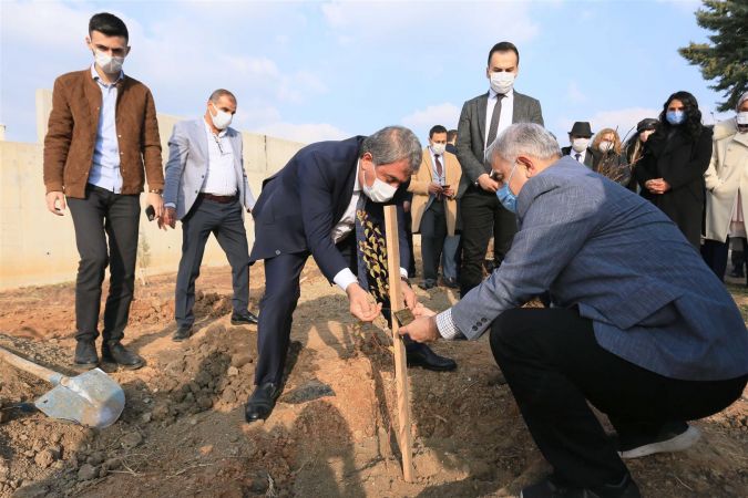 Ankara Su ve Kanalizasyon İdaresi 2 bin fidanı toprakla buluşturuyor 2