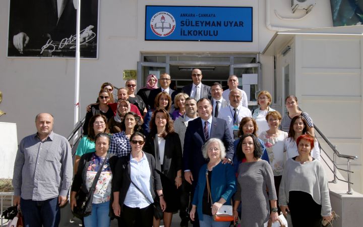 Ankara Çankaya Belediye Başkanı Taşdelen Öğretmenler Günü’nü kutladı 3