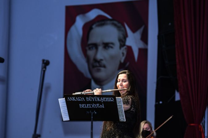 Ankara Büyükşehir’den öğretmenlere moral konseri ve ziyareti 4