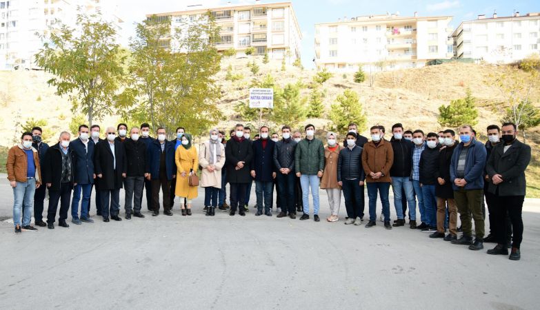 Başkan Köse, AK Parti Mamak İlçe Gençlik Kolları tarafından düzenlenen ağaç dikim etkinliğine katıldı 2