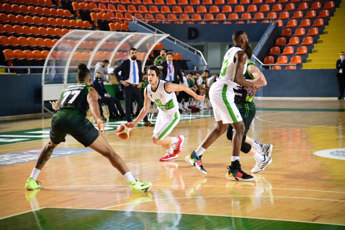 Mamak Belediyesi Basketbol Takımı rakibini mağlup etti 3