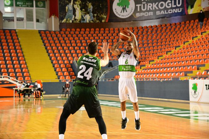 Mamak Belediyesi Basketbol Takımı rakibini mağlup etti 8