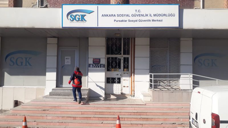 Ankara Pursaklar'da Koronavirüs Tehdidine Karşı Yoğun Dezenfekte 7
