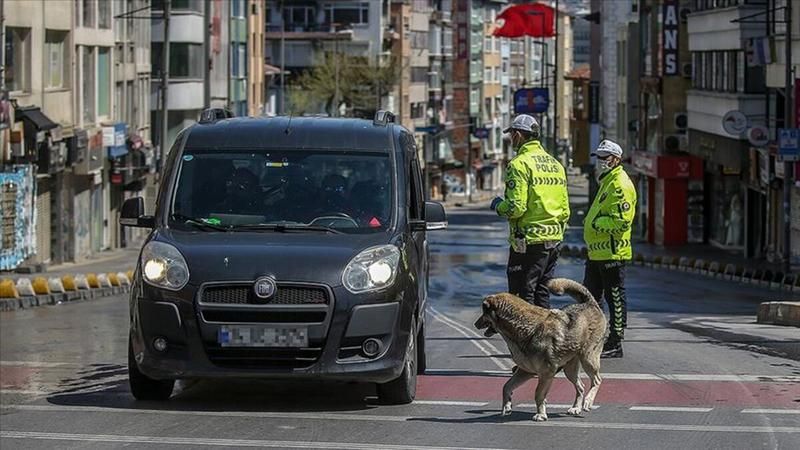 Sokağa Çıkma Yasağında Arabayla Markete Gidilir Mi? Ankara’da Özel Araçla Sokağa Çıkmak Yasak Mı? 1