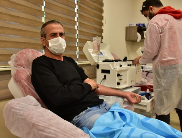 Kovid-19'u yenen doktor immün plazma bağışıyla hastalara umut oluyor 2