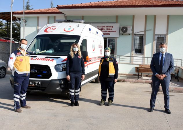 Acil sağlık ekipleri Kovid-19 sürecinde fedakarca görev başında 1