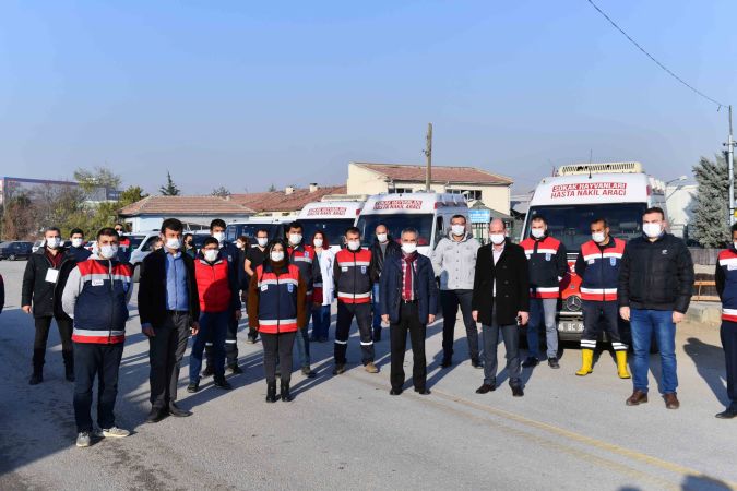 Ankara'da sokağa çıkma kısıtlamasında can dostlara besin desteği 2