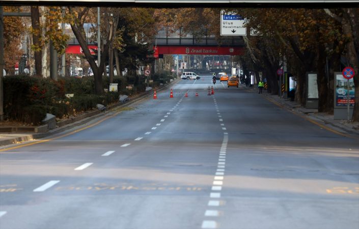 Ankara'da sokağa çıkma kısıtlaması 24