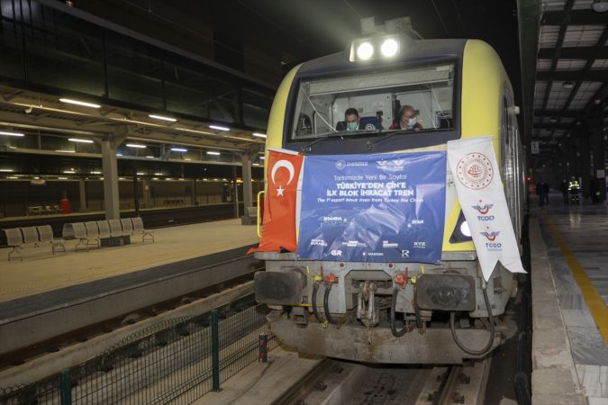 Türkiye-Çin ilk ihracat treni Ankara'dan geçti 1