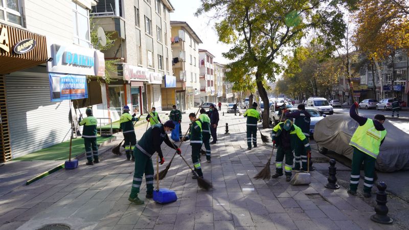 Ankara Keçiören'de sokağa çıkma kısıtlaması temizliğe çevrildi 4