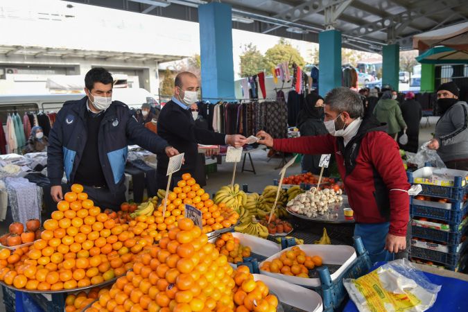 Ankara Altındağ’da pazarlar kontrol altında 3