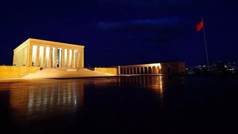 Ankara'da Anıtkabir Ziyarete Açık Mı? Sokağa Çıkma Kısıtlamasında Anıtkabir Ziyaret Saatleri Değişti Mi? 1