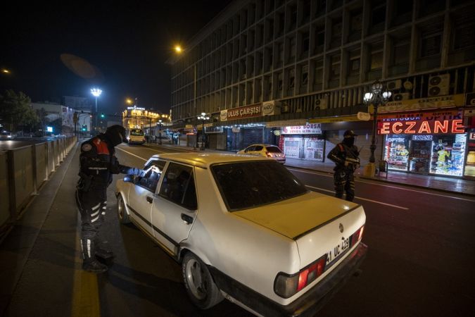 Ankara'da sokağa çıkma kısıtlaması! Ankara'da sokağa çıkma yasağı ne zaman başlıyor, bitiyor? 16