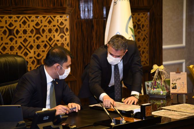 Bakan Kurum Ankara Pursaklar Belediye Başkanı Ertuğrul Çetin'i Ziyaret Etti 3