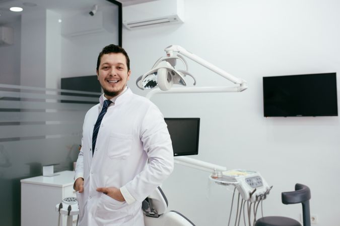 Dr. Efe Kaya, Diş Gelişimine İyi Gelen Besinleri Açıkladı! 1