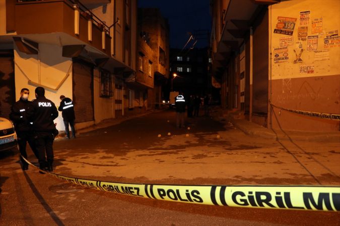 Gaziantep'te bıçaklı silahlı kavga: 1 ölü, 3 yaralı 2