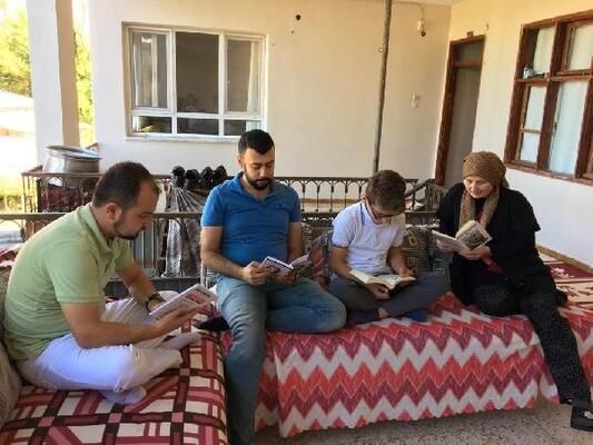 Erzurum'da başlatılan evde kitap okuma kampanyasına sosyal medyada büyük ilgi 7
