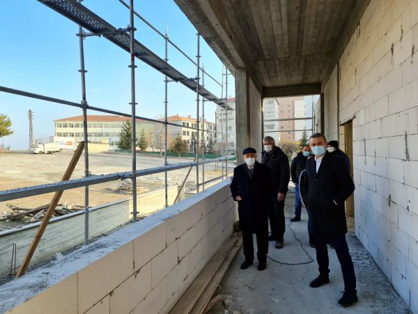 Başkan Yaşar, yeni inşaat alanlarını denetledi 2