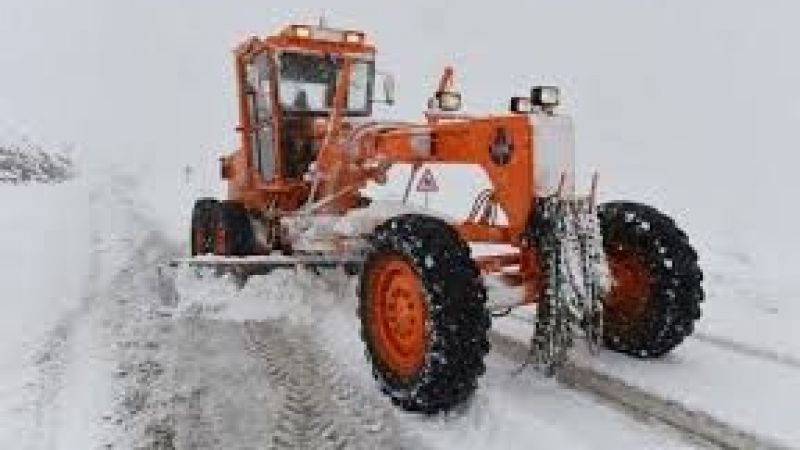 Sivas'ta karla mücadele ekipleri, kış boyunca 500 araçla 7 gün 24 saat sahada olacak 1