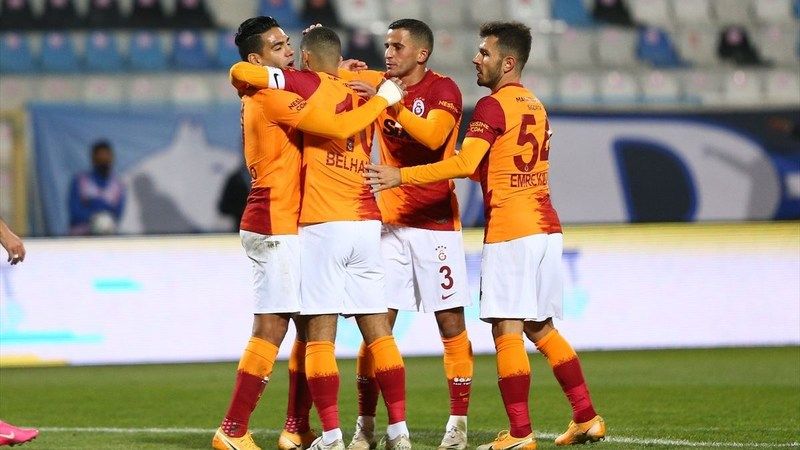 Galatasaray'da 2 futbolcunun Kovid-19 testi pozitif çıktı 1