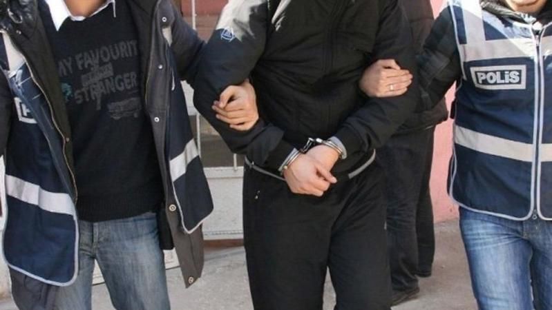 Mersin'de "dur" ihtarına uymayıp polise ateş açan şüpheliler yakalandı 1
