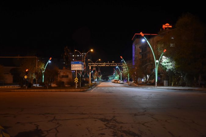 Doğu Anadolu Bölgesi'de cadde ve sokaklar sessizliğe büründü 9