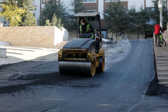 Ankara Çankaya Belediyesi 70 bin tonluk asfalt çalışması yaptı 2