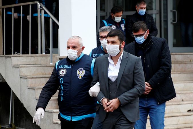 Kayseri'de suç örgütü operasyonunda yakalanan 13 şüpheli adliyede 4