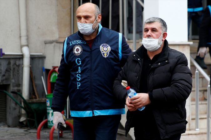 Kayseri'de suç örgütü operasyonunda yakalanan 13 şüpheli adliyede 8