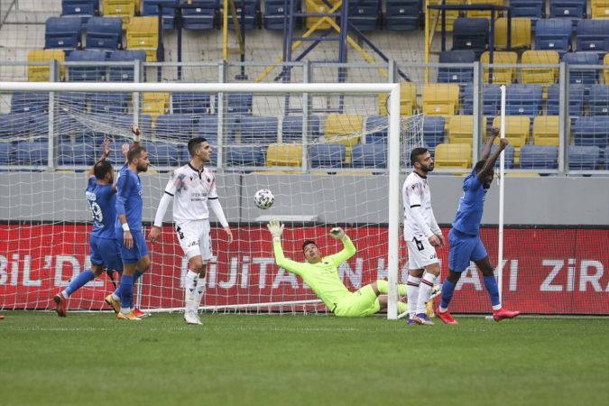 Gençlerbirliği – Tuzlaspor: 0 - 2 3