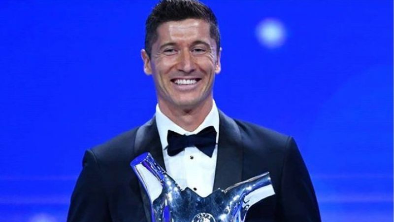 FIFA'nın en iyi oyuncu ödülünü Robert Lewandowski kazandı 3