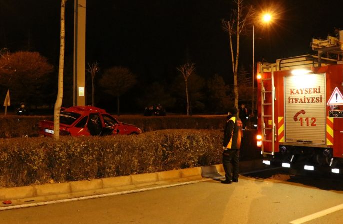 Kayseri'de trafik kazası: 2 ölü, 1 yaralı 3
