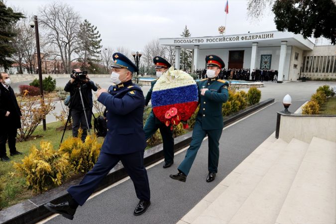Rus Büyükelçi Karlov, Ankara'da anıldı 4