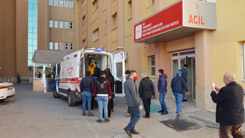 Erzincan'da korkunç kaza: 2 ölü, 2 yaralı 2