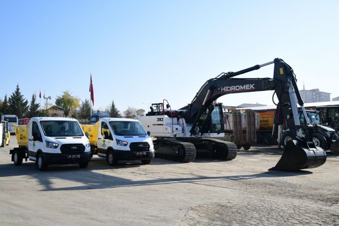 Ankara Mamak Belediyesi araç filosuna 10 yeni araç dâhil etti 4