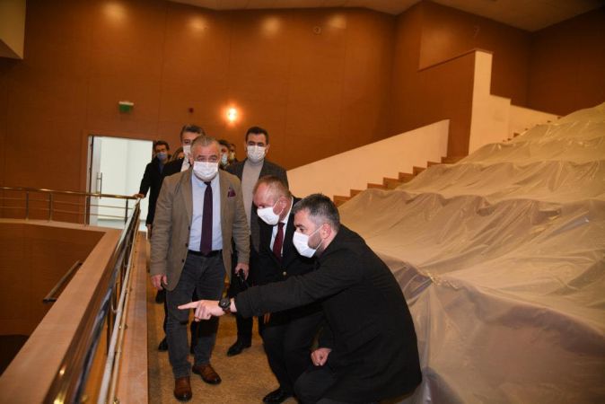 Ankara Pursaklar Devlet Tiyatroları Perde Açmak İçin Gün Sayıyor 3