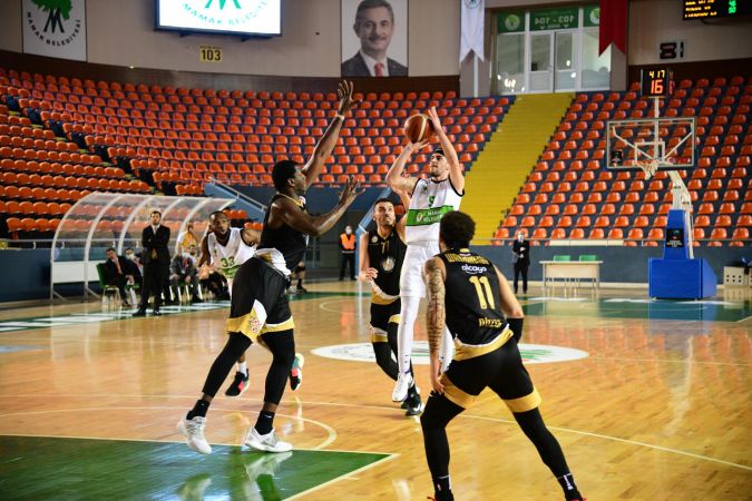 Mamak Belediyesi Basketbol Takımı rakibini 91-67 mağlup etti 2