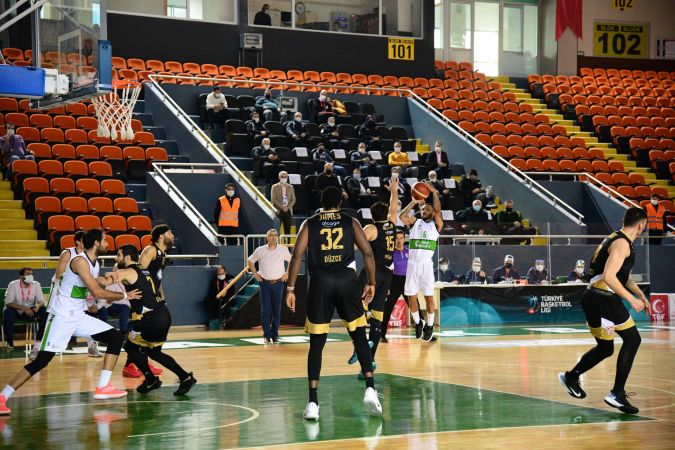 Mamak Belediyesi Basketbol Takımı rakibini 91-67 mağlup etti 10