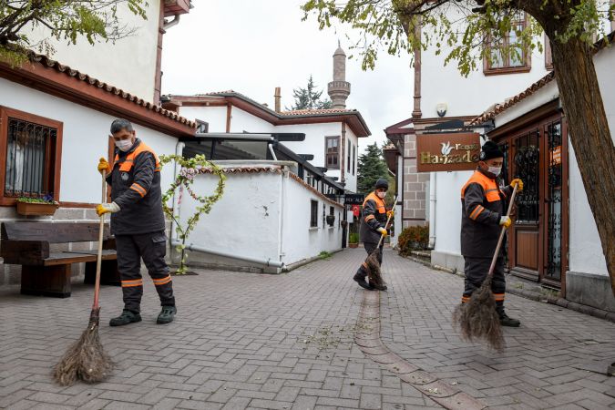 Altındağ Belediyesi, Hamamönü’nde temizlik çalışması gerçekleştirdi 1