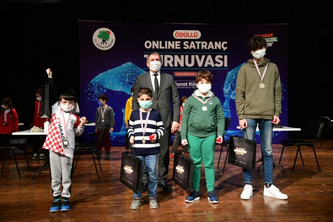 Ankara Mamak'ta Online Satranç Turnuvası’nın Finalistleri Ödüllendirildi 10