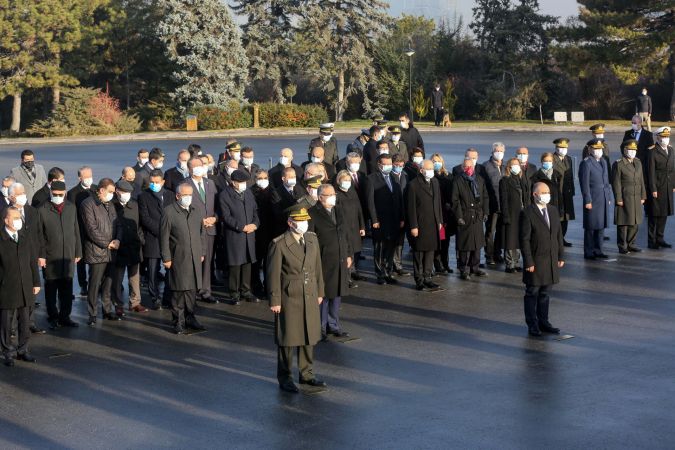 İsmet İnönü ölümünün 47’inci yılında kabri başında anıldı 1